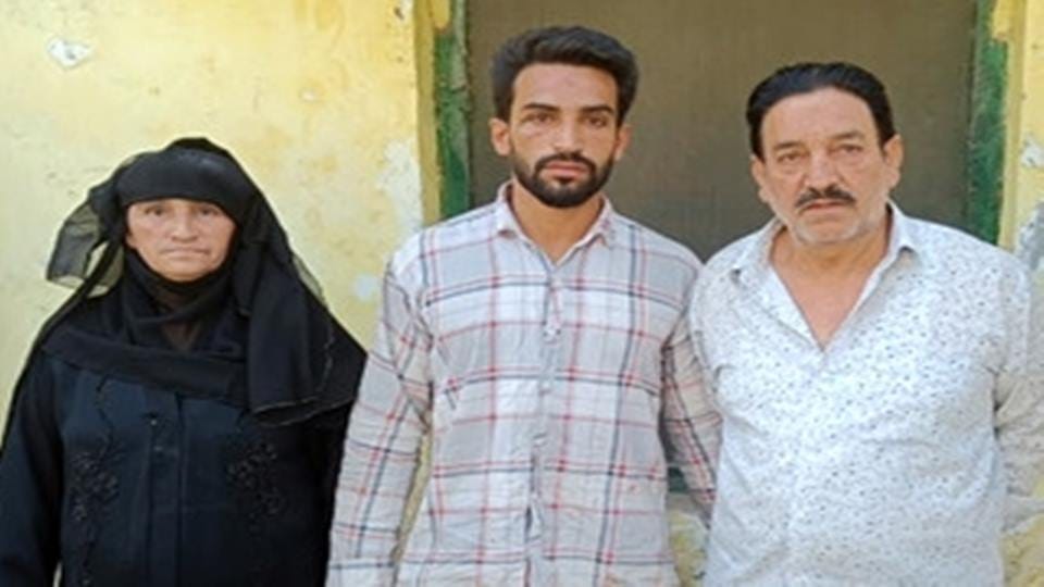Amroha: Husband, wife and son arrested for slaughtering animals at home, two accused absconding