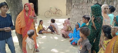Murder of two brothers by beating in jaunpur FIR against 11 people one arrested