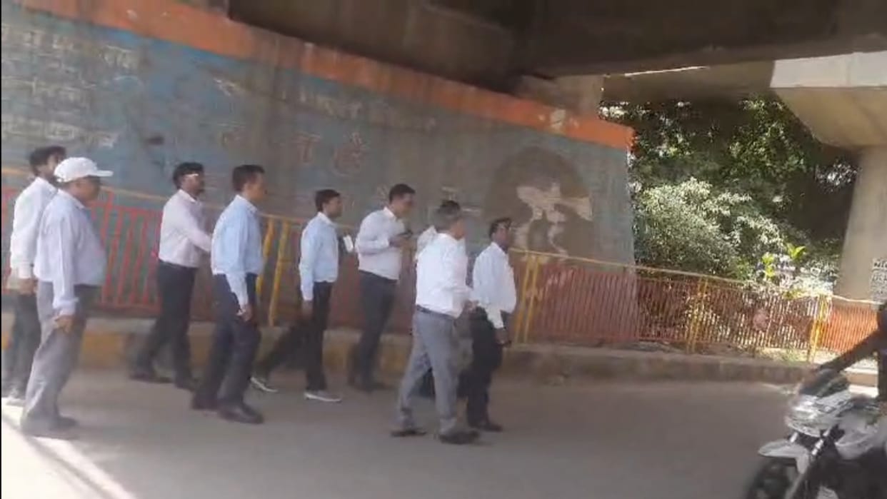 Dilapidated ROB of High Court Pani Tanki will not be demolished before Mahakumbh, Chief Engineer inspected