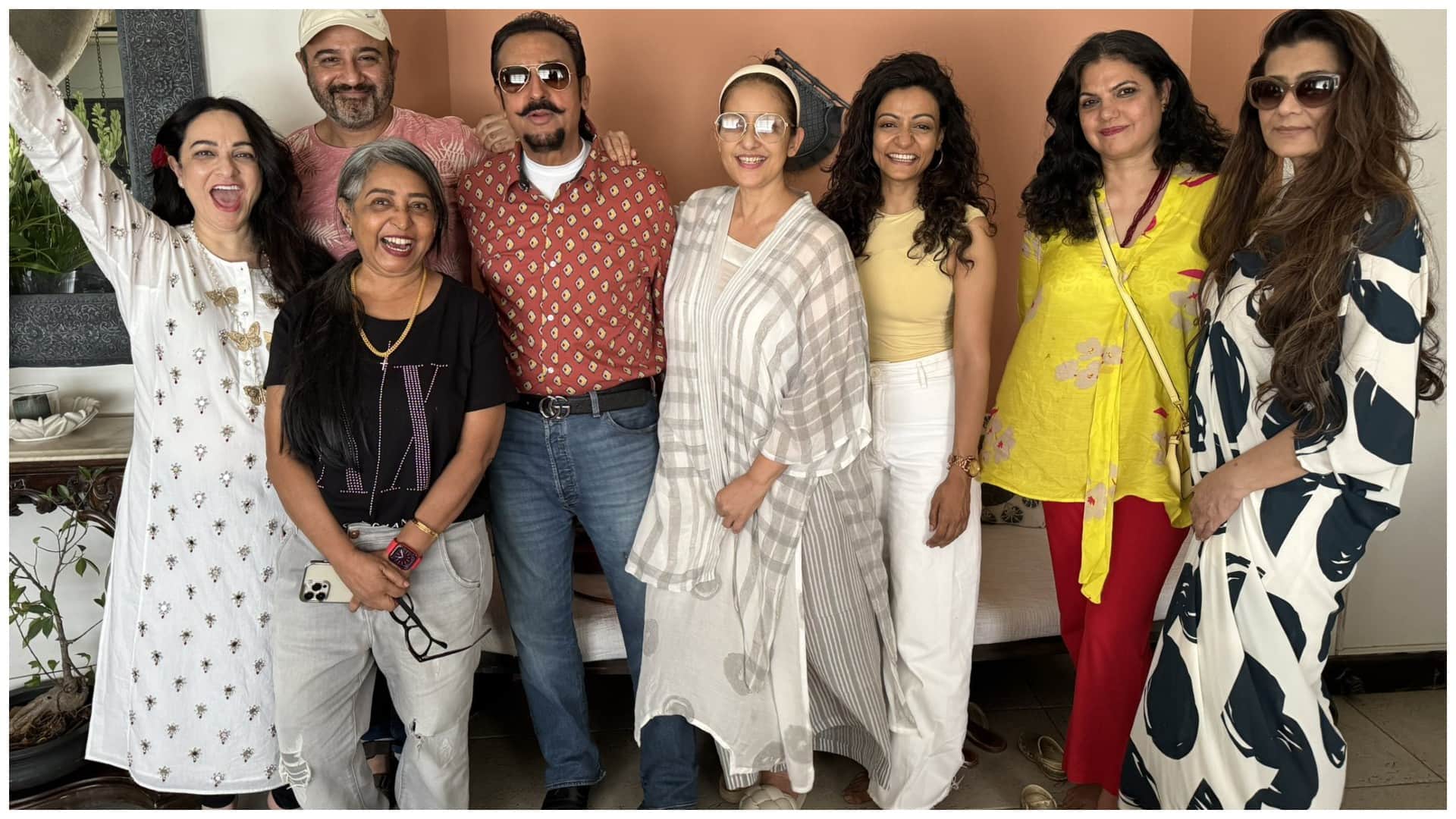 Gulshan Grover watched Sanjay Leela Bhansali Heeramandi The Diamond Bazaar with Manisha Koirala See Post