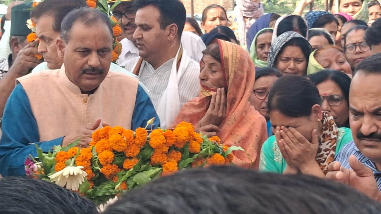 Uttarakhand Dehradun Soldier Martyr Major Pranay Negi mortal remains reached home