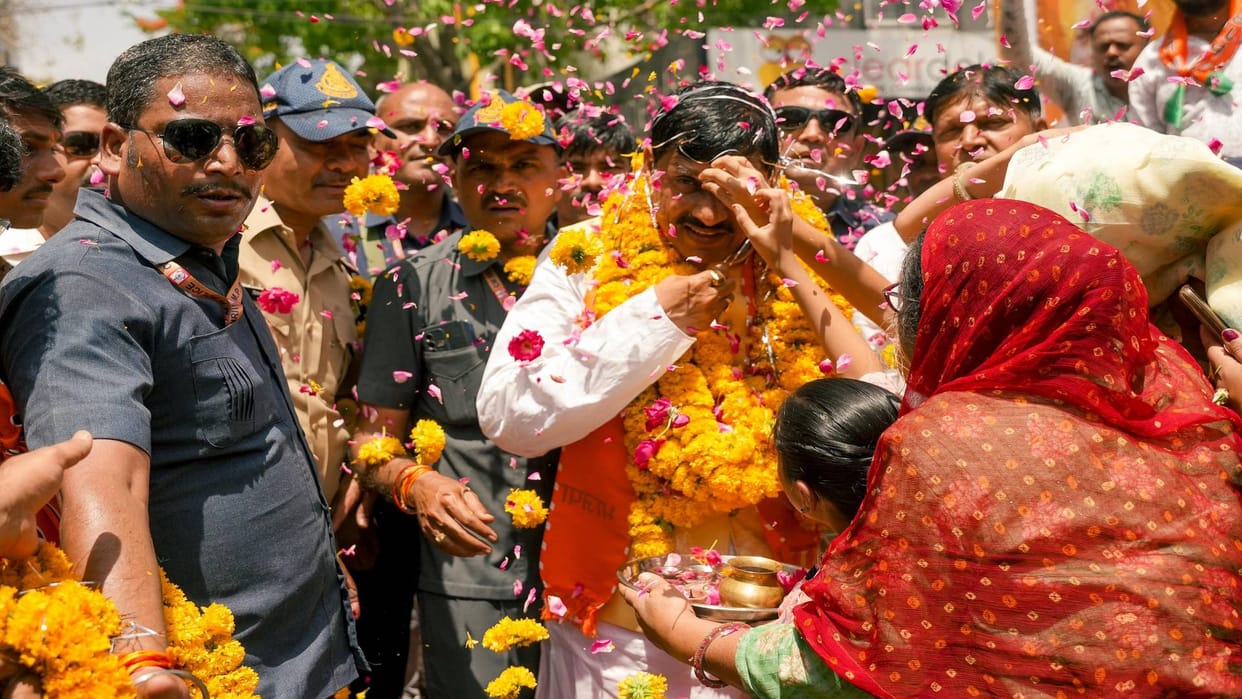 MP CM Mohan Yadav in Ujjain Visit Door To Door For Madhya Pradesh Lok Sabha Election News in Hindi
