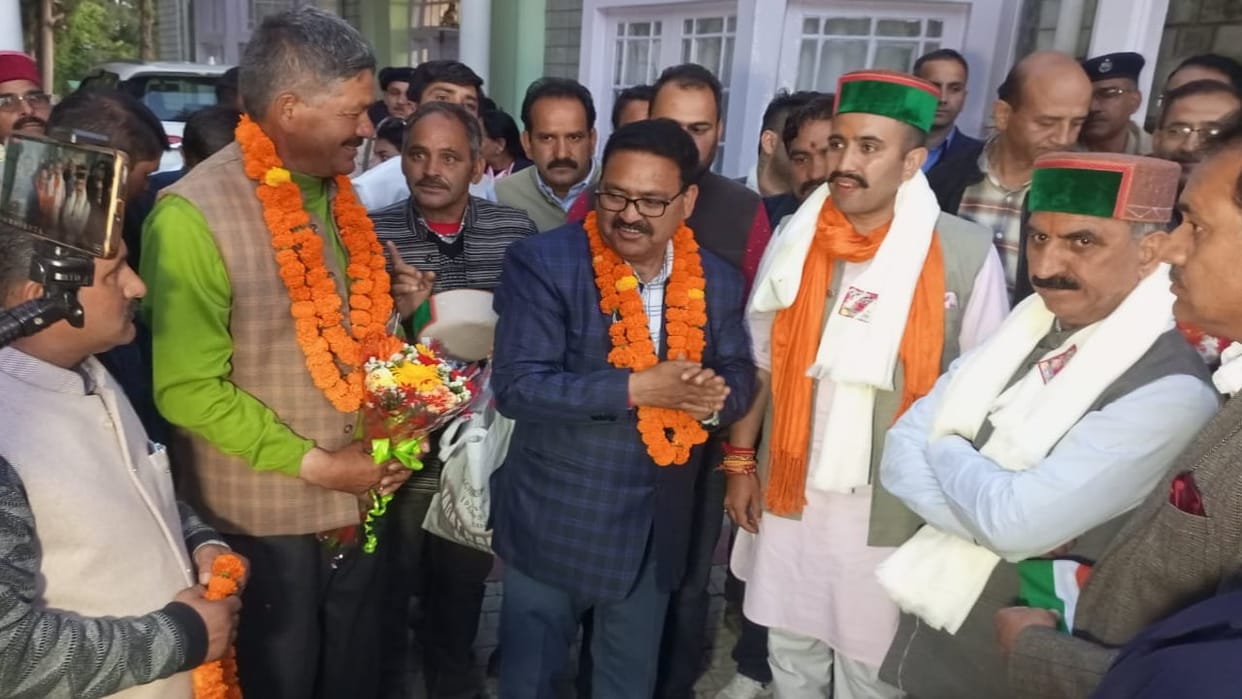 Himachal News Former BJP MLA Kishori Lal joins Congress