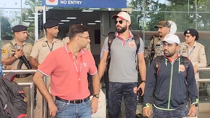 IPL 2024: Punjab Kings team reached Dharamshala, received a warm welcome at Gaggal airport, see photos