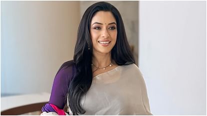Anupama Fame Rupali Ganguly Net Worth Income House Car Collection Political Career in hindi
