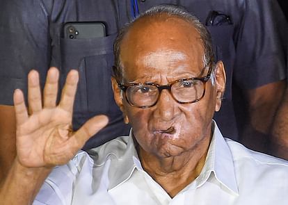 Can anyone shut a temple built with people's money?  asks Sharad Pawar on PM Modi 'Babri lock' remarks