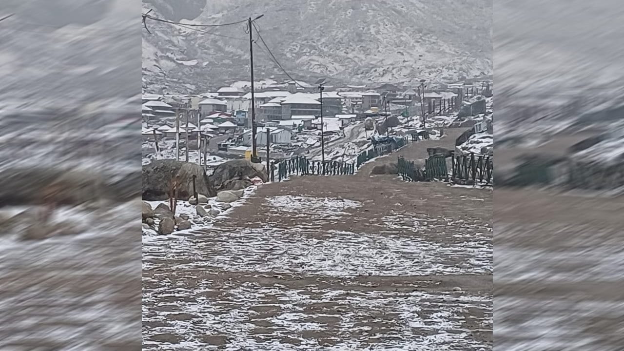 Snowfall in Kedarnath Badrinath gangotri hemkund Sahib Uttarakhand Weather Update Watch Photos