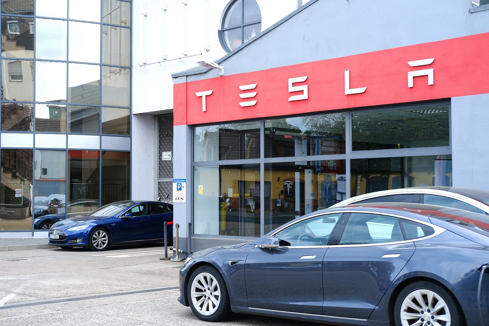 European Union Slashes Planned Tariff On Tesla's Made-in-china Electric ...