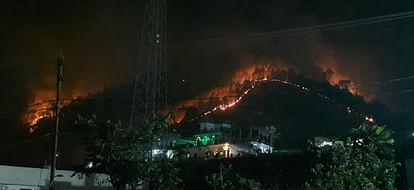 Uttarkashi Forest Fire News Fire breaks out in forest area above Gyansu are