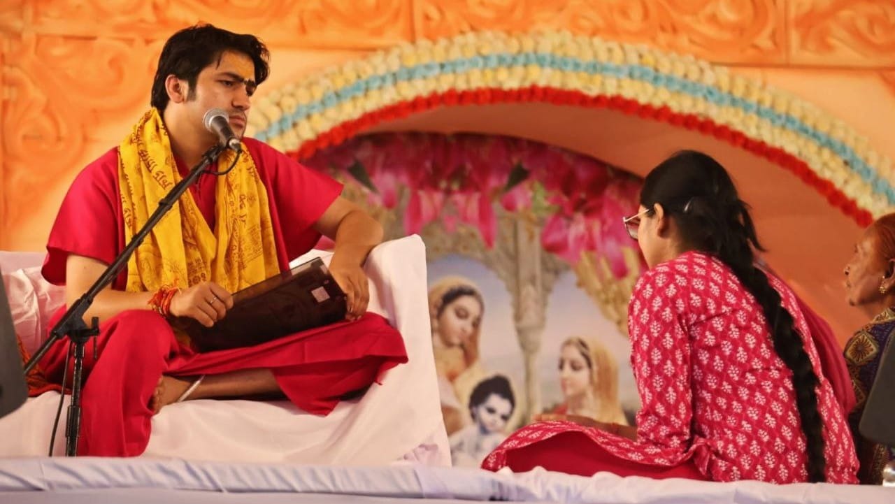 Bageshwar Dham sarkar pandit dhirendra krishn shastri divya darbar