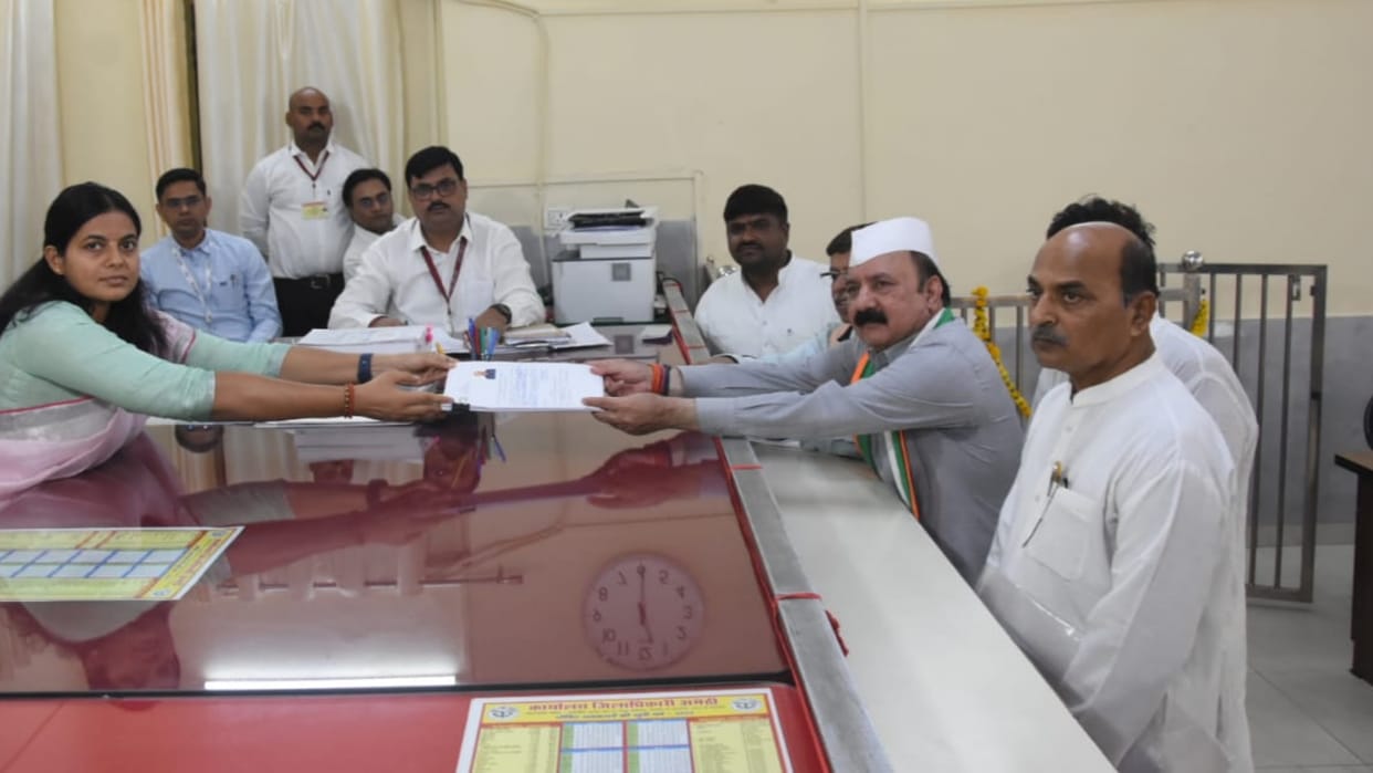 Loksabha Election 2024: Know about property of Kishori Lal Sharma's property.