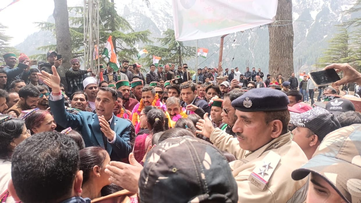 CM Sukhvinder Sukhu said Kangana was not seen during the disaster in Himachal.