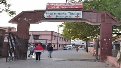 CT scan machine broken in Bagla District Hospital of Hathras