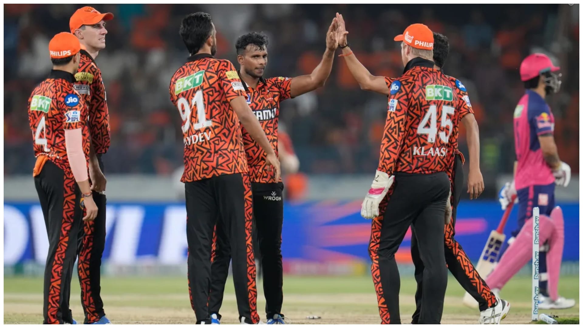 IPL 2024: RR had to score 27 runs in last 3 overs, Bhuvneshwar Kumar, T Natarajan turned match for SRH