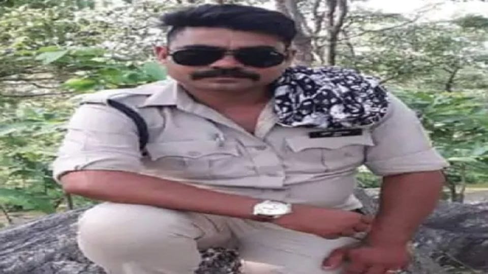 accused has been sentenced to seven years in prison in case of a policeman being crushed to death by a road r