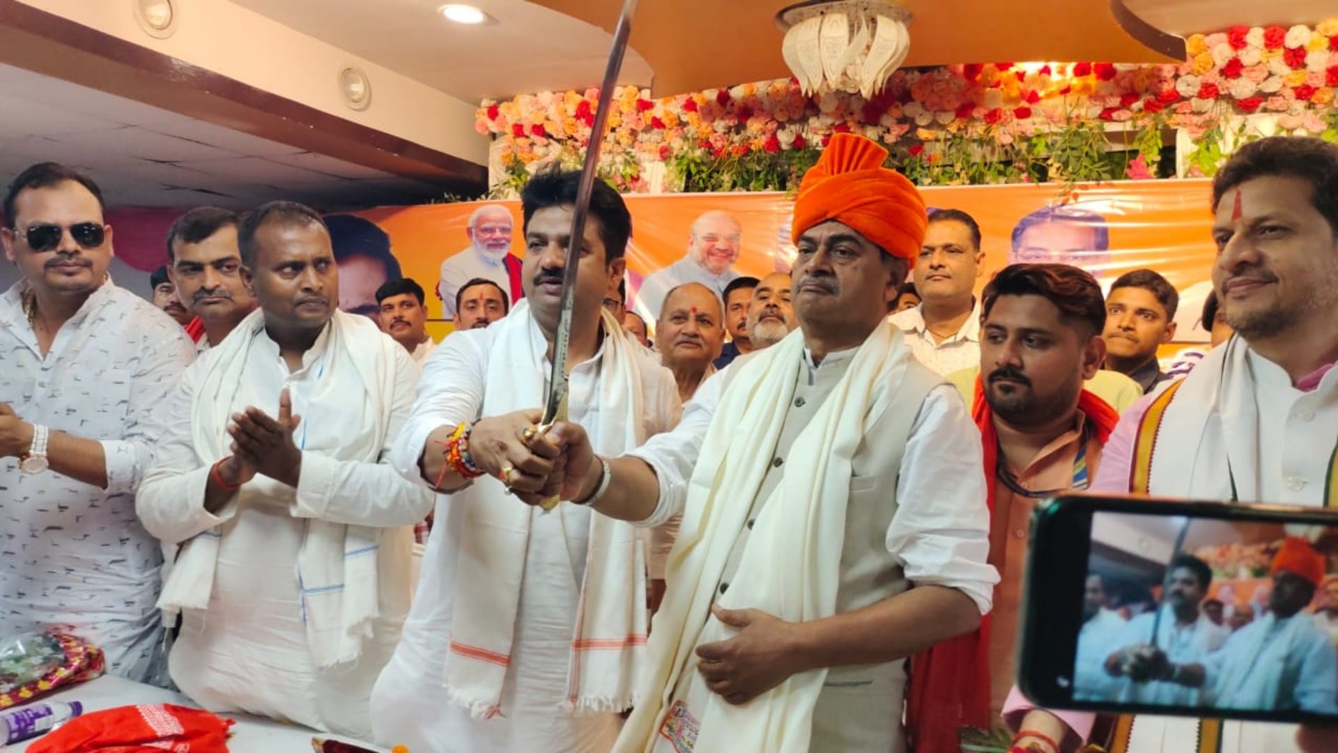 LS Polls: RK Singh taunt Congress, Rahul Gandhi Candidature from Raebareli; Controversial statement on CPI ML