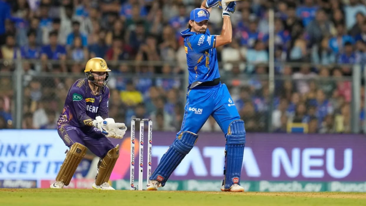 MI vs KKR IPL Live Score: Mumbai Indians vs Kolkata Knight Riders Match Scorecard Updates