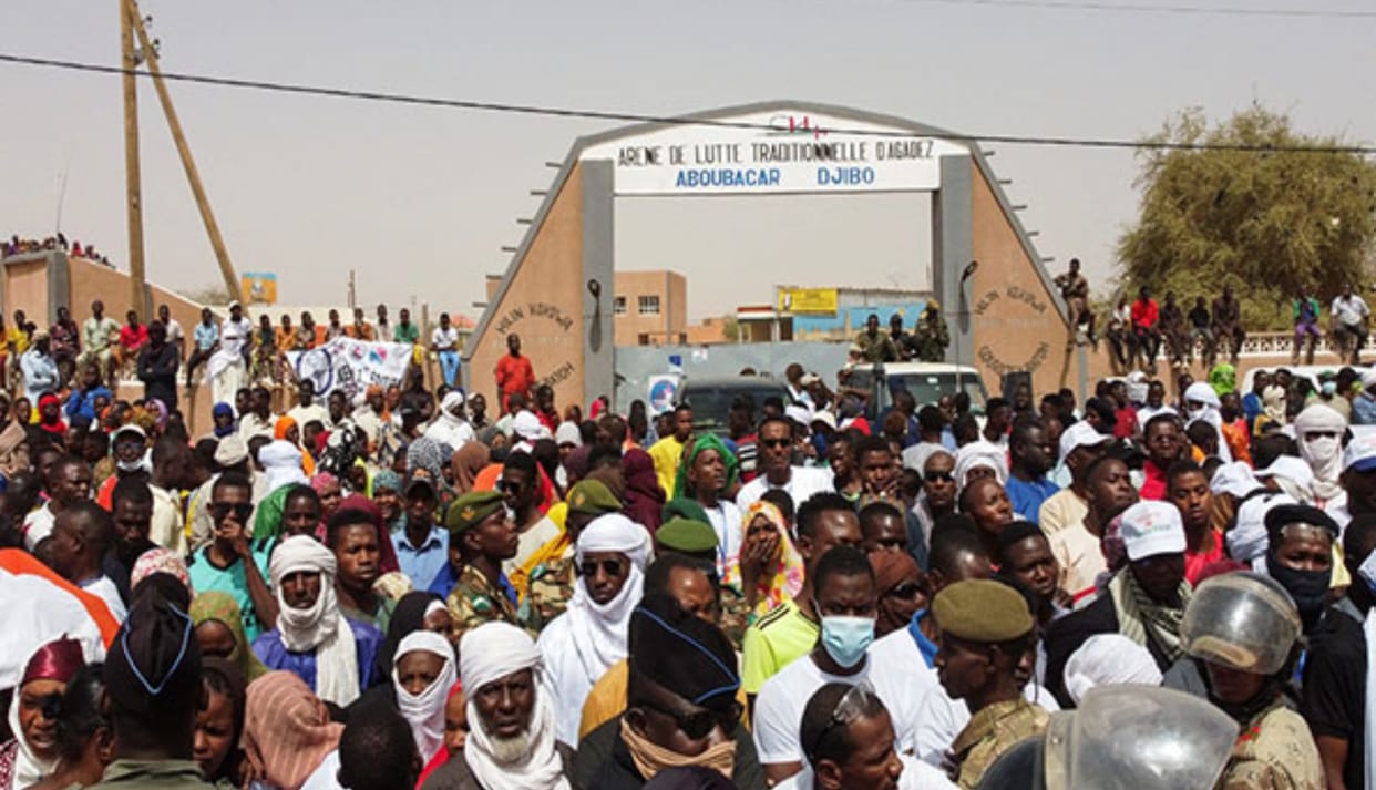 World News in Hindi Russia Us Troops Operating At Same Base In Niger Amid Ukraine Tension