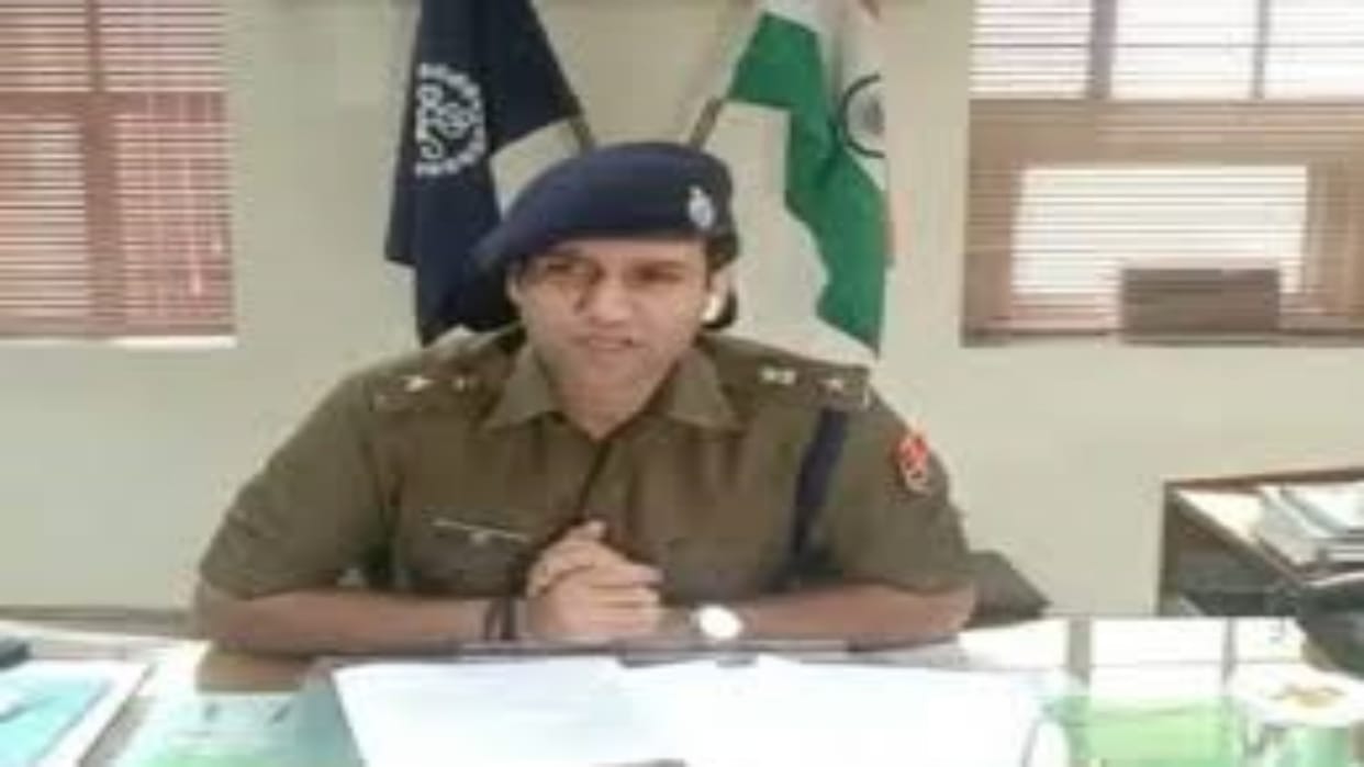 Churu News: Rape by threatening to make obscene photos viral, police registered the case