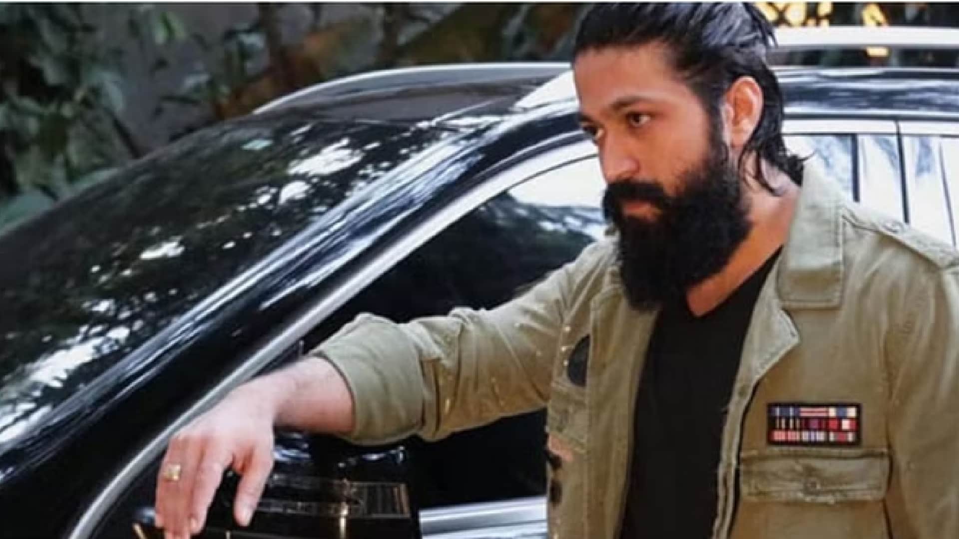Toxic A Fairy Tale For Grown Ups to release in two parts KGF 2 star yash Geethu Mohandas film latest update