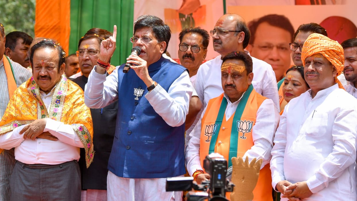 Union Minister Piyush Goyal slammed Congress and Aam Aadmi Party In Delhi