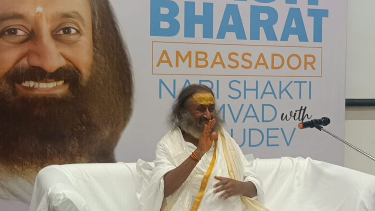 Kashi Vishwanath reached Sri Sri Ravi Shankar two day visit to Varanasi