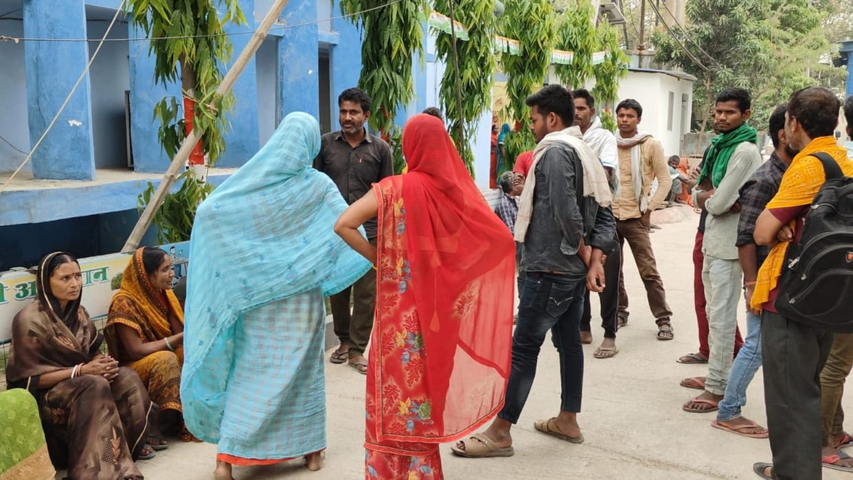 Begusarai: Electrician died due to electric shock, serious allegations against electricity department