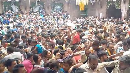 Devotees Crowd  Gathered In Banke Bihari Temple On Ekadashi In Vrindavan