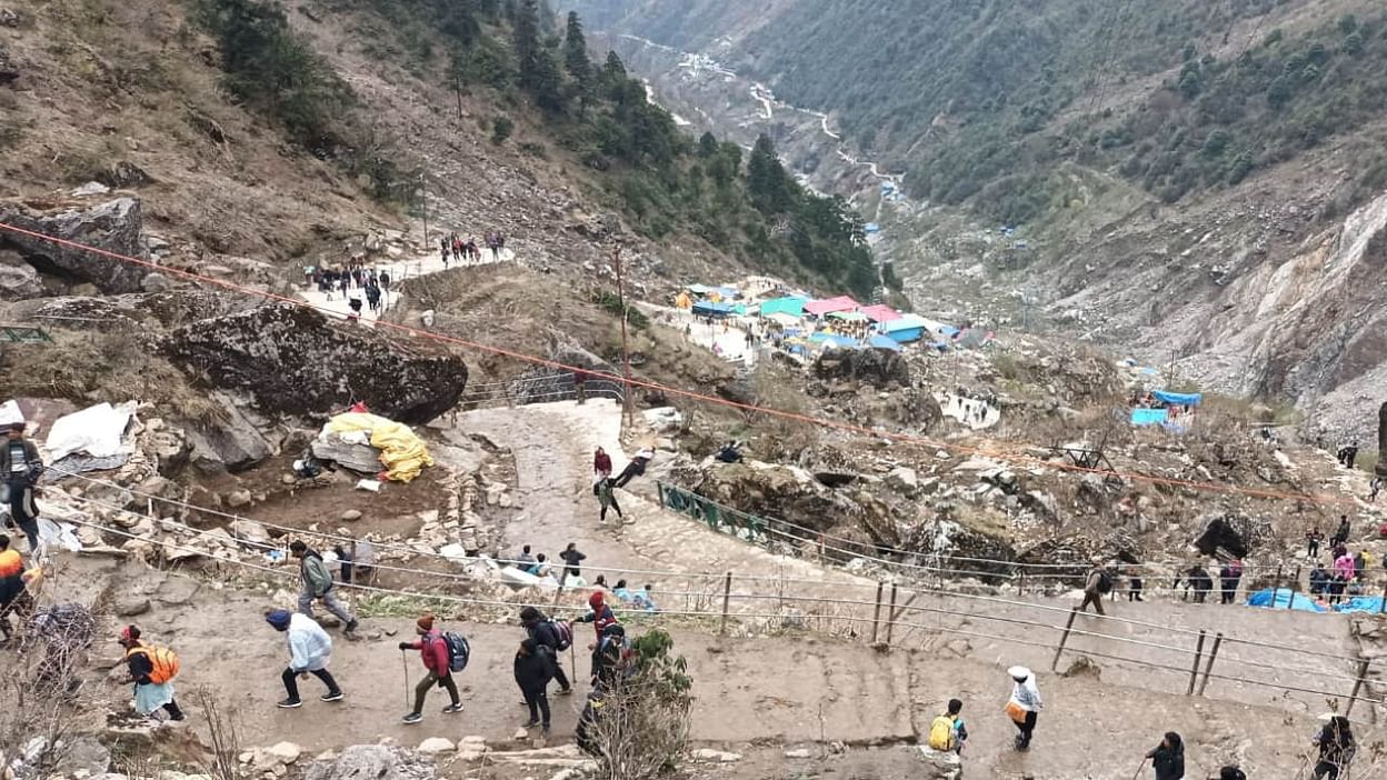 Kedarnath Walking Route Is Very Sensitive Danger Of Landslides And  Avalanches Chardham Yatra 2024 - Amar Ujala Hindi News Live - Chardham Yatra  2024: अति संवेदनशील है केदारनाथ पैदल मार्ग, कदम-कदम पर