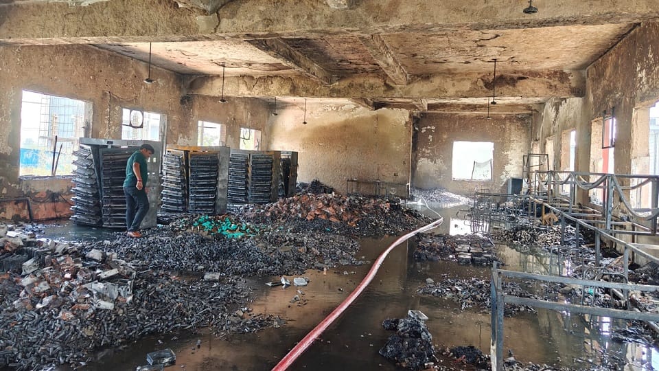Major fire breaks out in factory located in Noida Sector 80