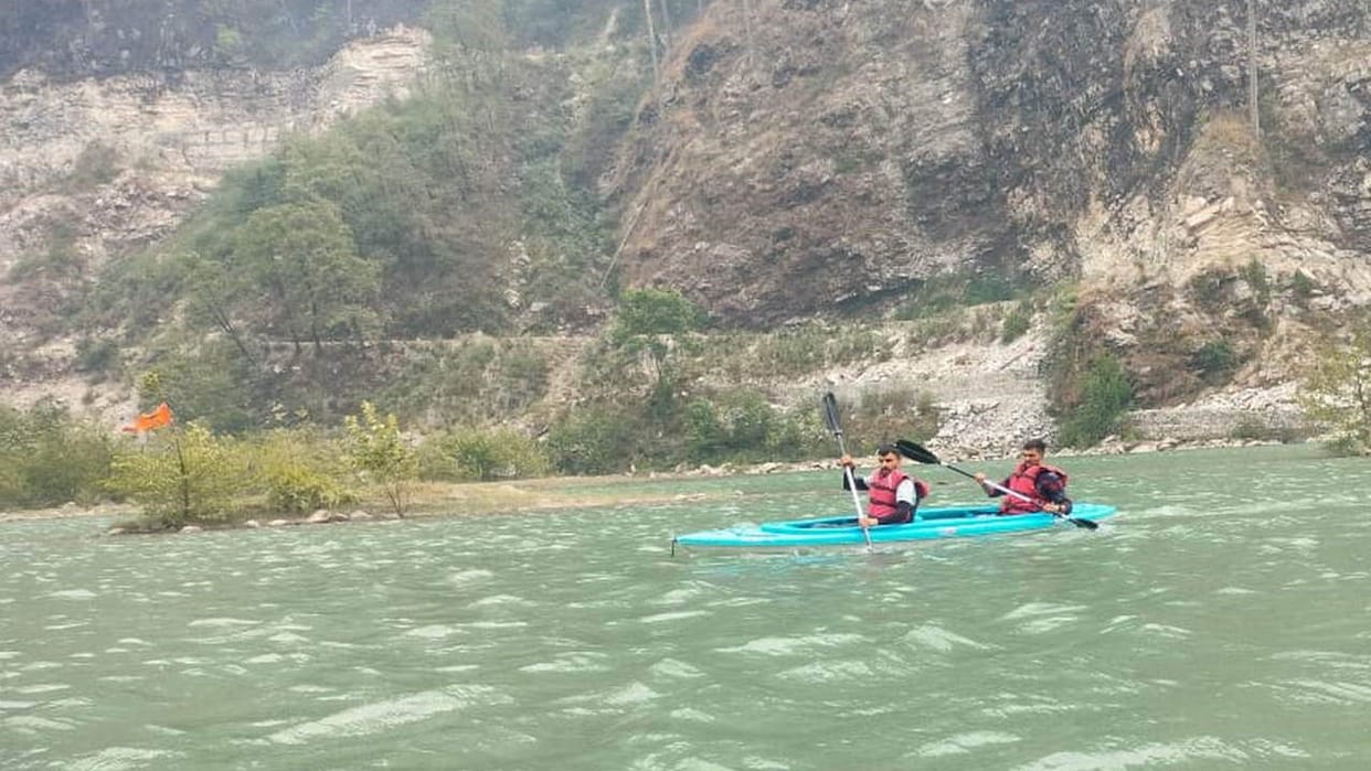 Chardham Yatra 2024 Special Places Visit Enjoy sailing in Maneri Lake Uttarkashi Uttarakhand News in hindi