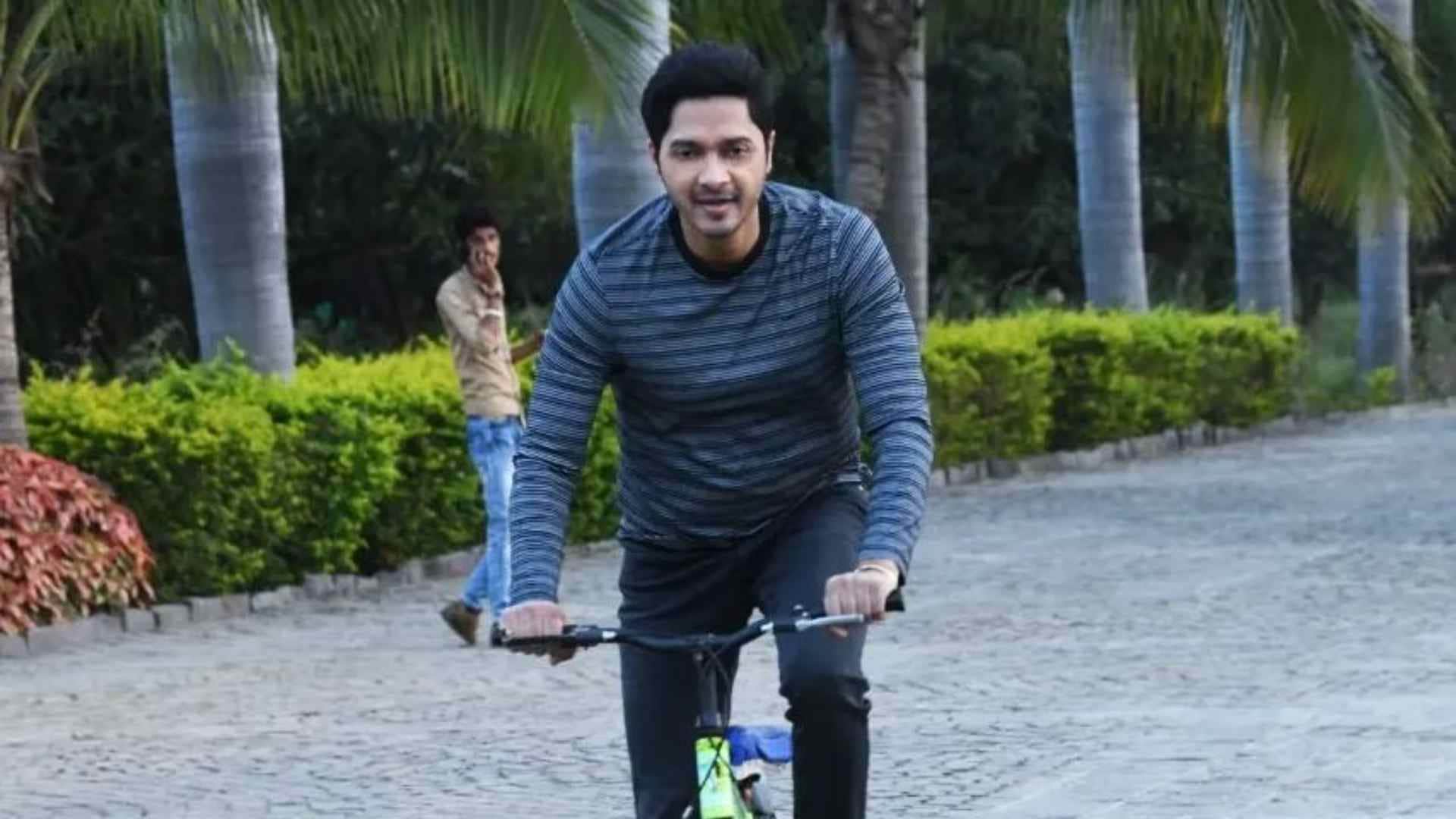 Welcome To The Jungle actor Shreyas Talpade  reacted on his false Death Rumours said‘I Am Alive  And Happy