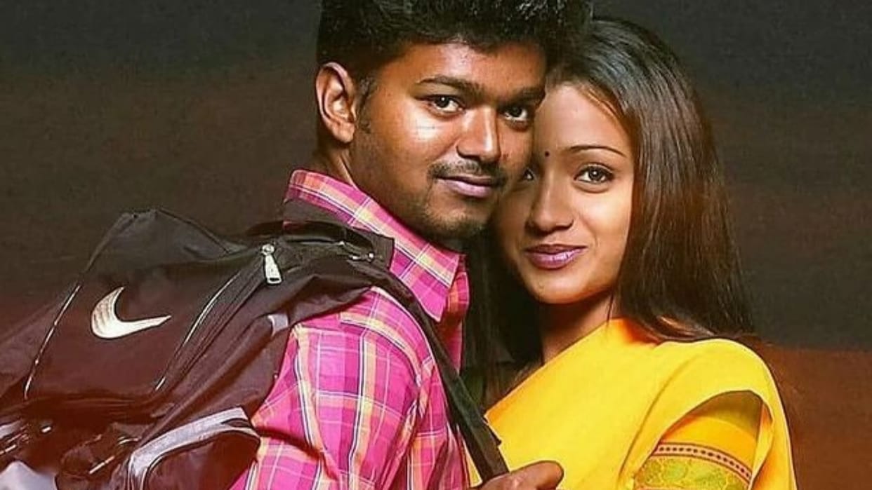 Ghilli actor Vijay likes the pair of himself and Trisha but actress is irritated by this habit of Thalapathy