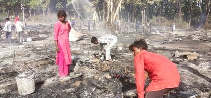 Dehradun Fire Incident in Selaqui 54 huts burnt after fire in slum Area Photos
