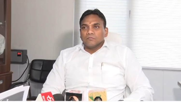 CoronaVirus: उत्तराखंड में सरकार अलर्ट...कोविड लक्षण वाले सभी मरीजों की जांच अनिवार्य, दिशा-निर्देश जारी