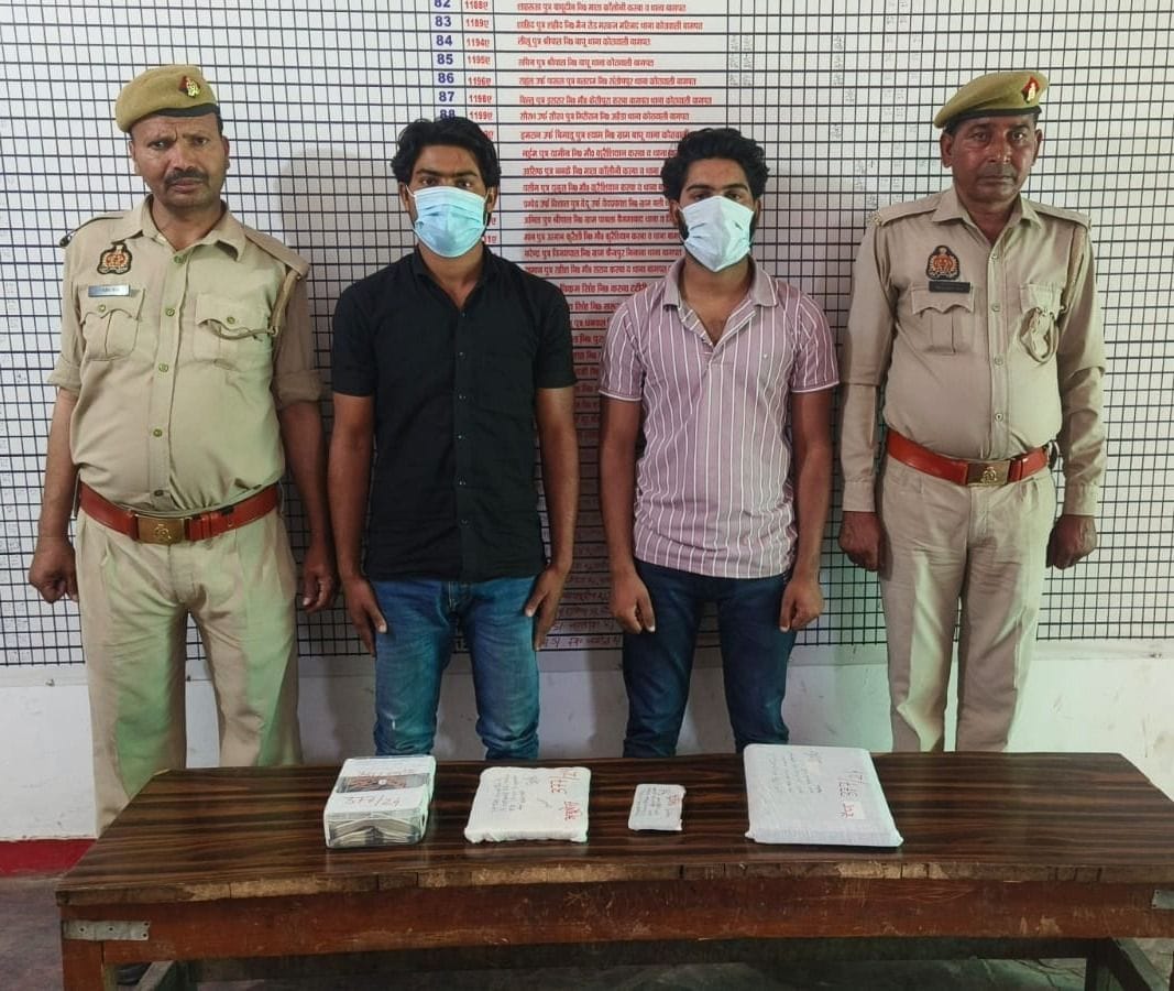 Two members of gang arrested in Baghpat and laptop, iPad, cash recovered, used to bet on IPL matches