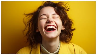 हंसी रोकना होता है मुश्किल तो हो सकती है ये बीमारी, जानें ये बला क्या है?

HEALTH NEWS Know About Pseudobulbar Effect If it is difficult to stop laughing then it could be a disease, know what is this disease?