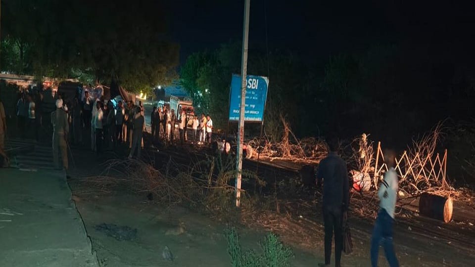 stopped for checking tractor ran over home guard died