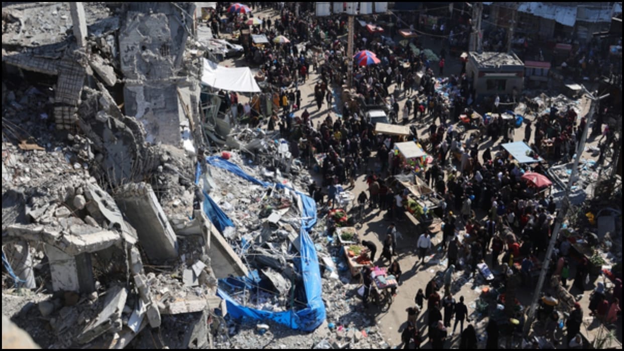 GAZA war israel attack on namaz performing people more then hundred died