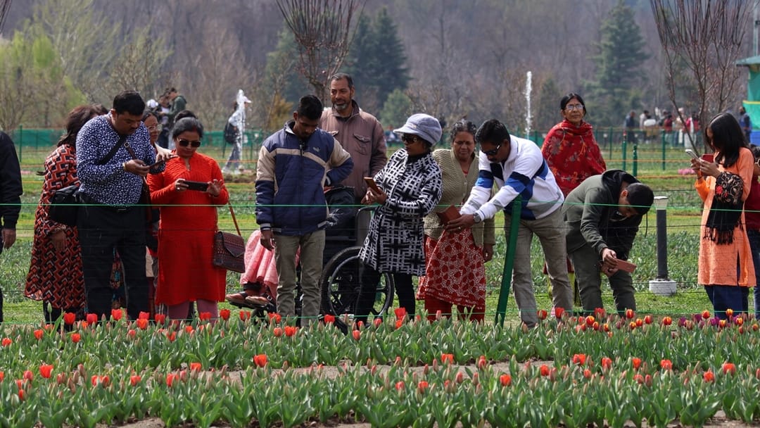 tourism in kashmir : Director Tourism said one million tourists visited Kashmir in 4 months