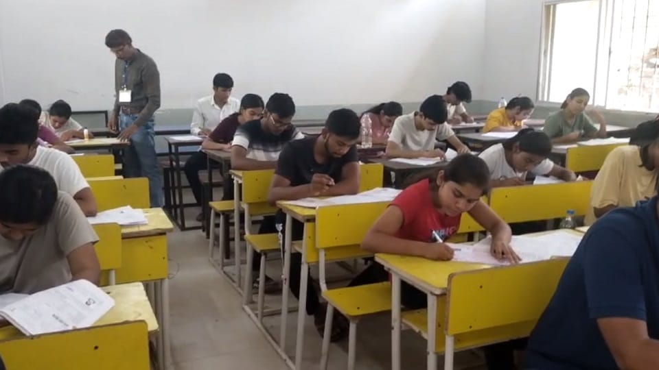 नीट यूजी में विवाद