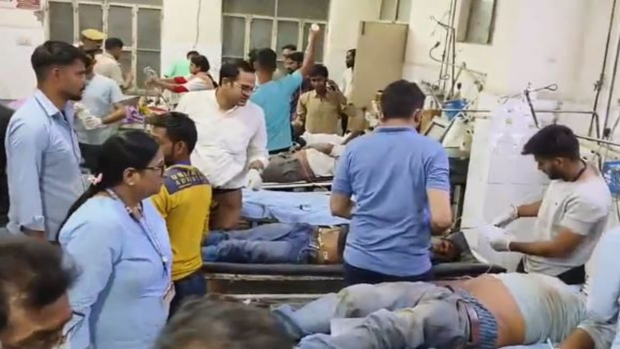 Alwar News: 2 died in a road accident on Alwar-Bharatpur road, tempo collided with a van coming from the front