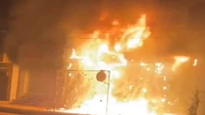 Sikar News: Cafe caught fire due to short circuit, loss of Rs 25 lakh expected