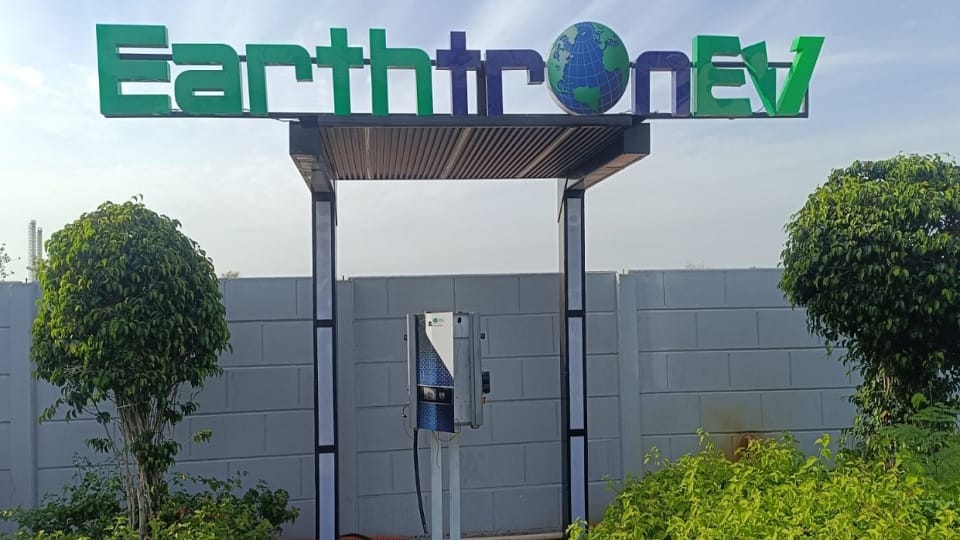 First e-vehicle charging station installed at Sahibabad RRTS station