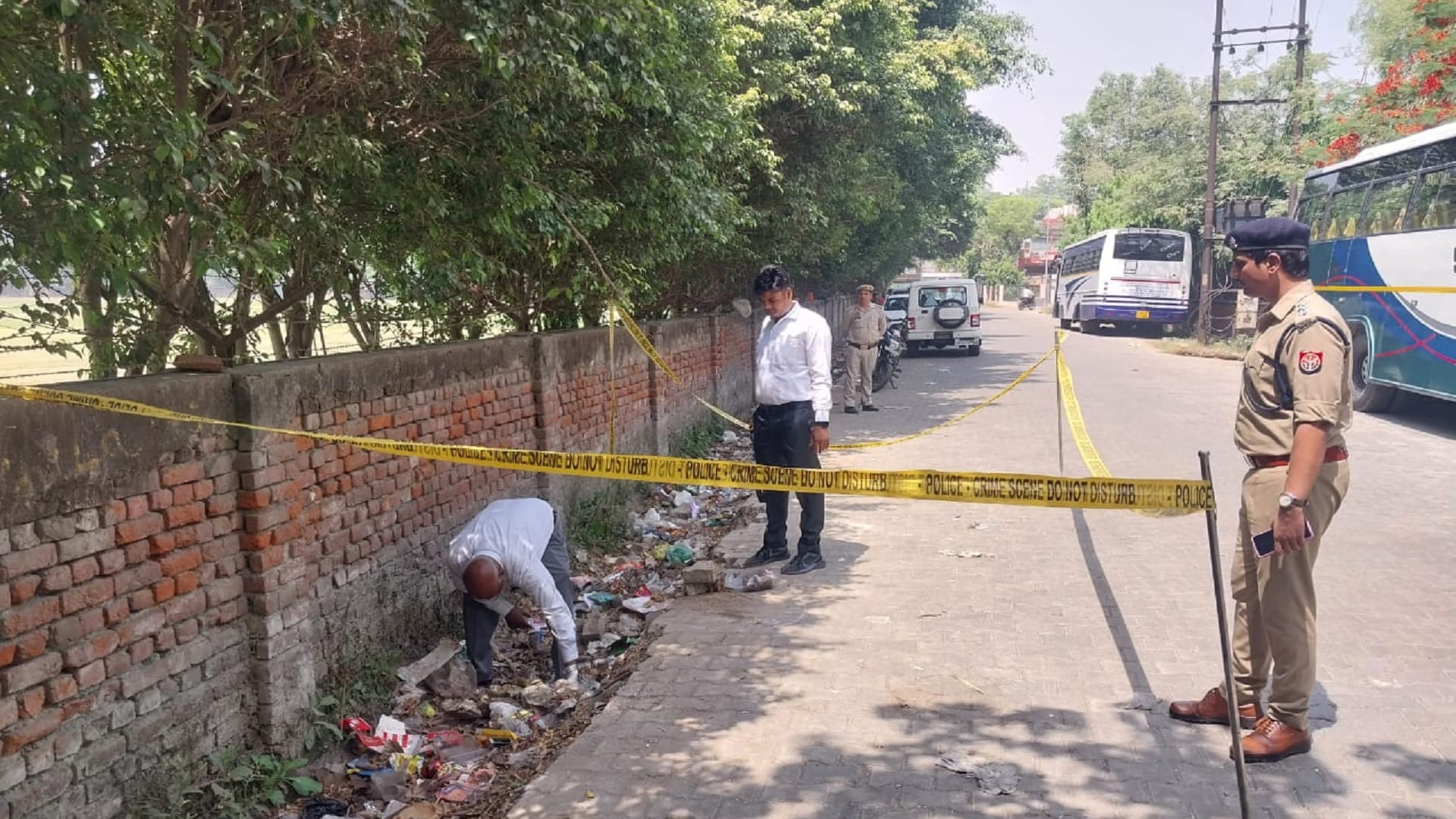 Tata Steel business head vinay tyagi stabbed to death in Ghaziabad see photos