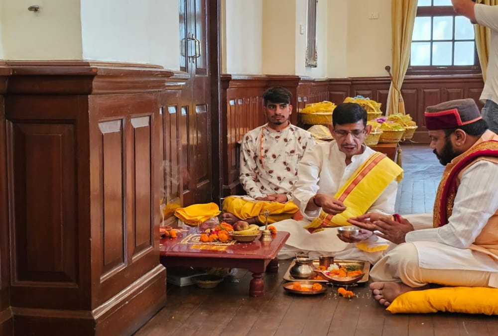 Chardham Yatra 2024: Badrinath Dham Rawal Ishwar Prasad Namboodiri Pattabhishek completed after five decades
