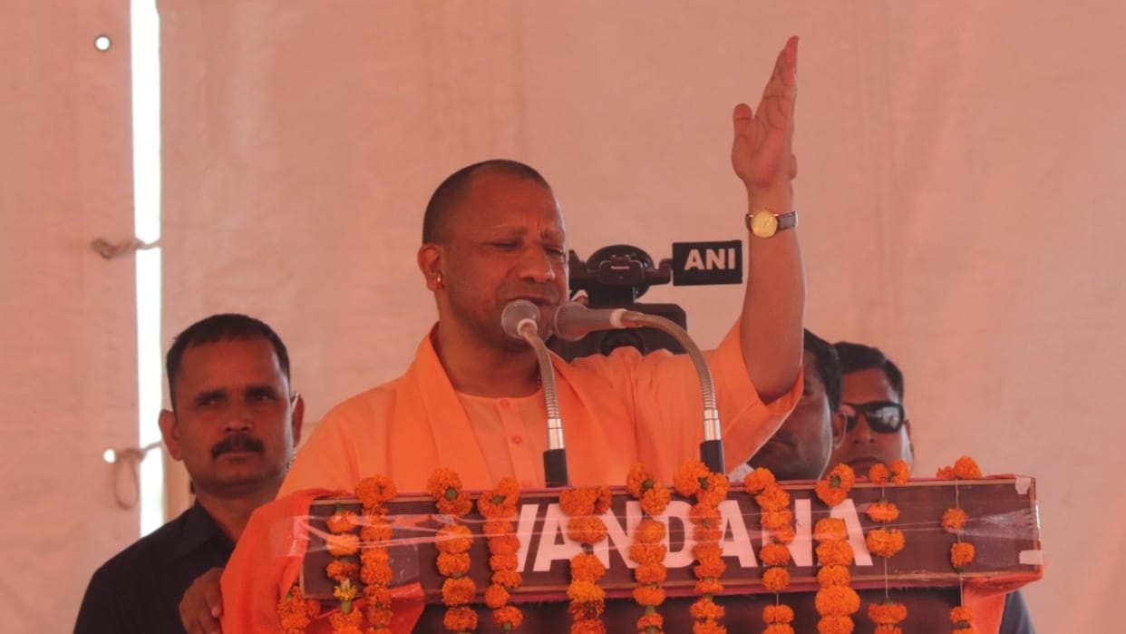 CM Yogi addressed the election rally in Khudaganj Shahjahanpur