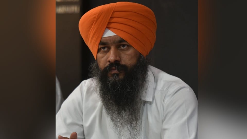 Akali Dal Chandigarh President Hardeep Singh resigned from party returned ticket