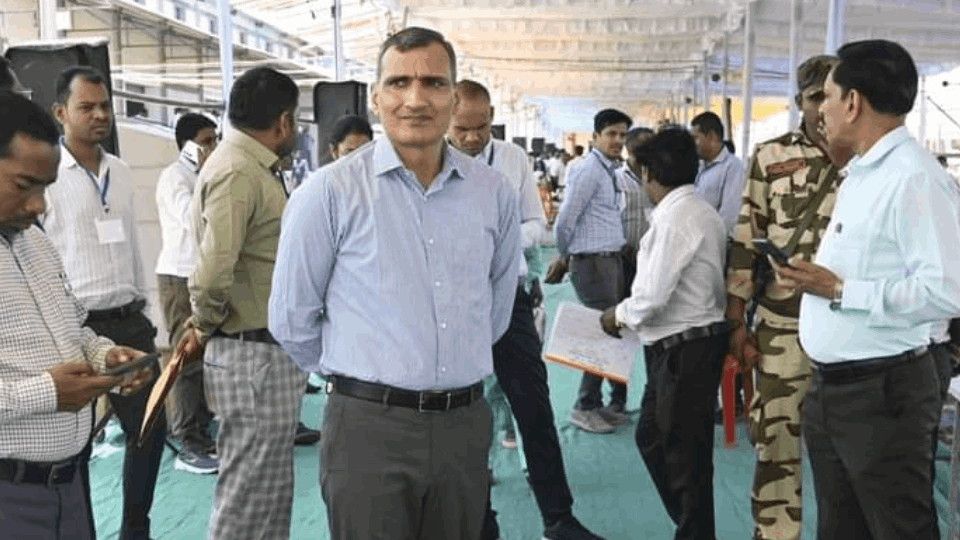 कलेक्टर का निरीक्षण