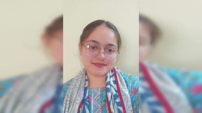 Arshiya Sharif of Prayagraj topped Inter, secured fourth place in the country